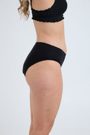 Invisi Seamfree Period Undies - Black High Waist